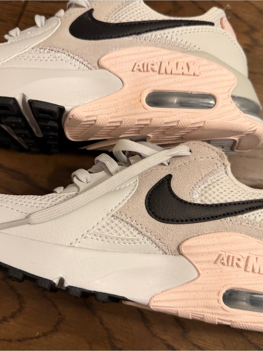 Nike Air Line Women's Sneakers in White greyish, Light Pink & Black